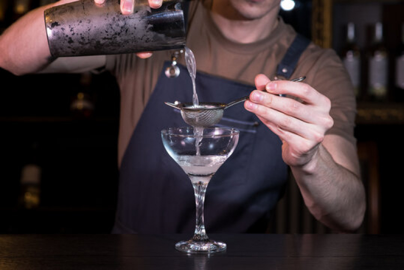 Barman Drinks para Festa Contratar Barueri - Bartender para Festas e Eventos