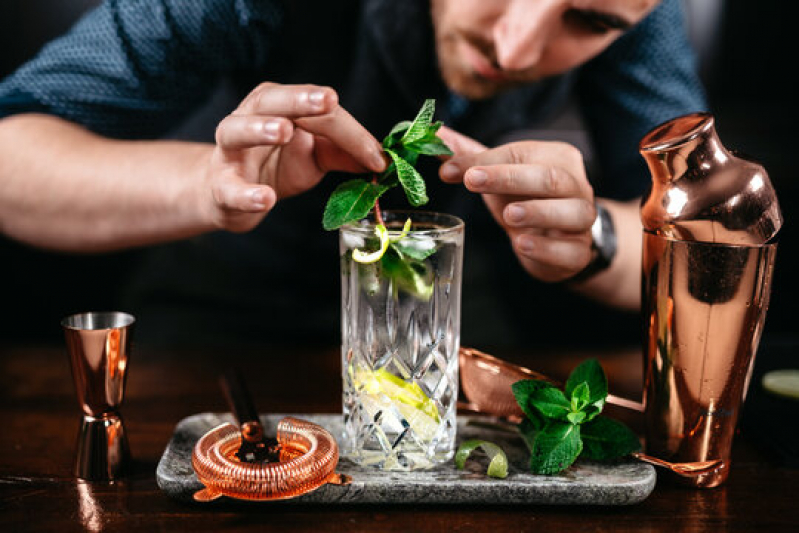 Barman para Evento Serviço Jardim Europa - Bartender Feminino