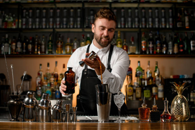 Bartender para Eventos Contratar Gramado - Barman para Evento Corporativo