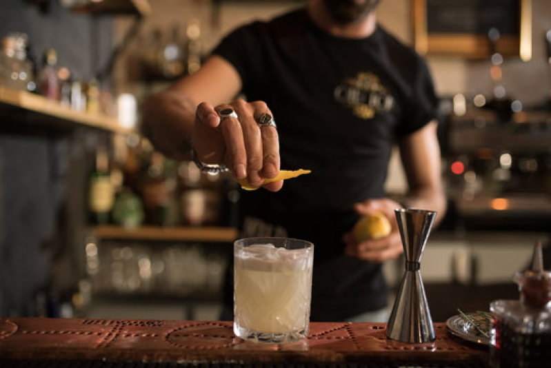 Bartender para Festa de Aniversário Baeta Neves - Barman para Evento