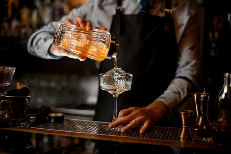 Contratação de Bartender para Festa Bar Mitzvah Assunção - Barman Tradicional para Bar Mitzvah