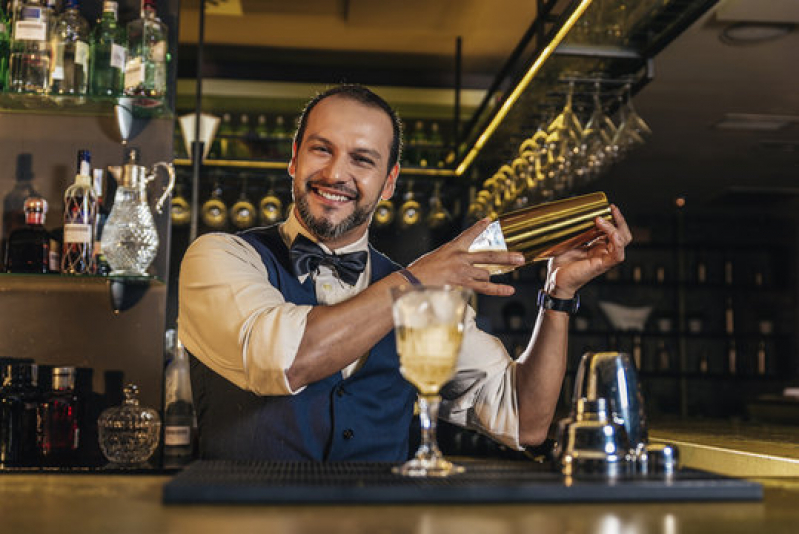 Contratar Barman Tradicional para Bar Mitzvah Baeta Neves - Bartender Tradicional para Bar Mitzvah