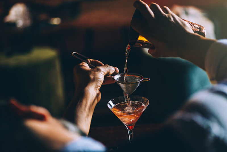 Contratar Bartenders para Eventos Barueri - Barman para Evento